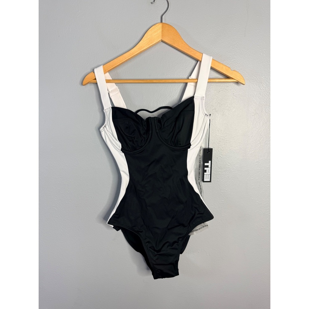 TA3 Swimsuit One Piece Lifty Contour‎ Black/ White XS Regular/Long D/DD NWT
